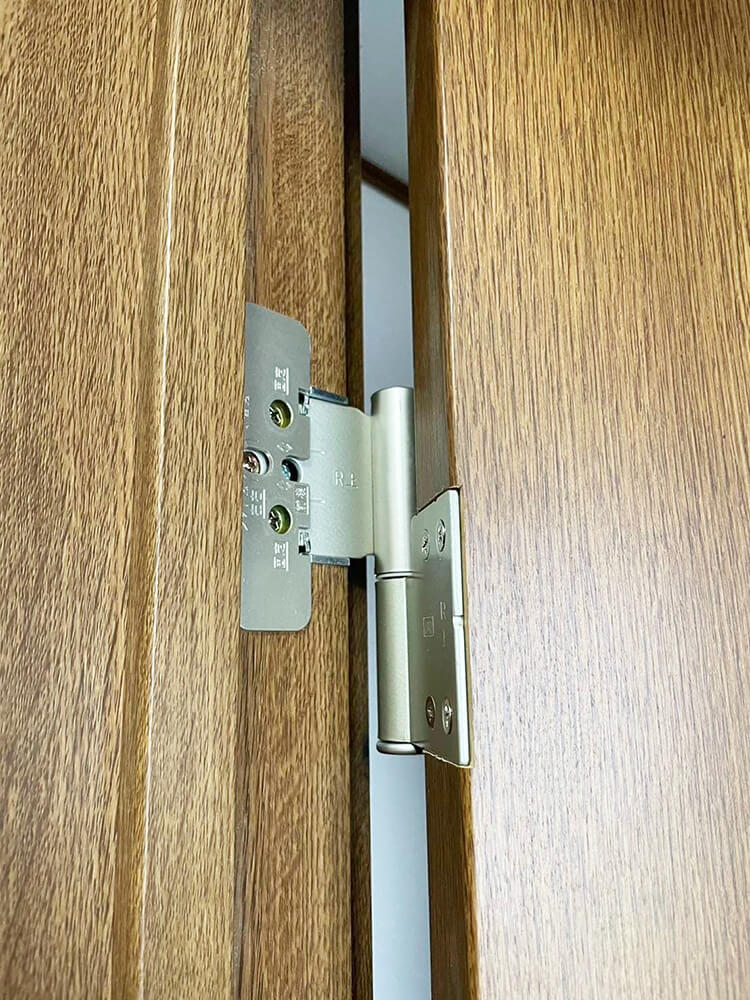 【小工事】湖西市　室内扉の丁番交換｜約2万円〜